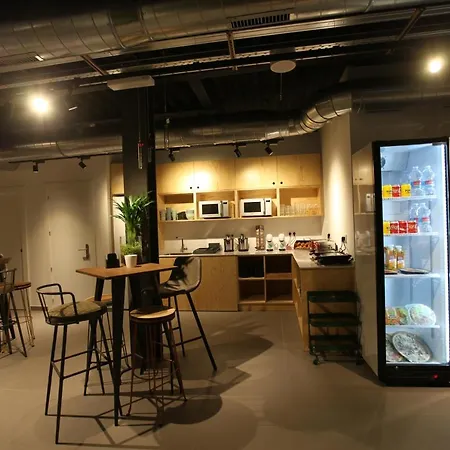 Vtz The Botanic Hostel *