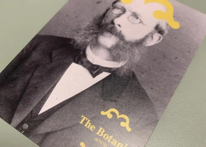 Hostel Vtz The Botanic *